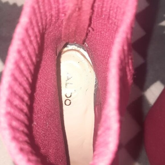 Aldo Red Pull On Sock 4 Inch Heel Booties Size 6.5 - Picture 9 of 9